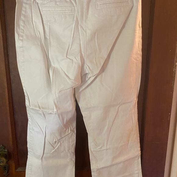 New York & Company Capris - Picture 3 of 8